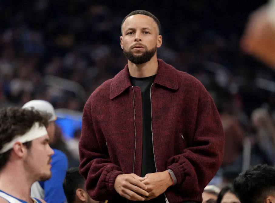 如意体育app-库里：我现在依然沉浸在篮球的快乐中，短时间内不会考虑退役